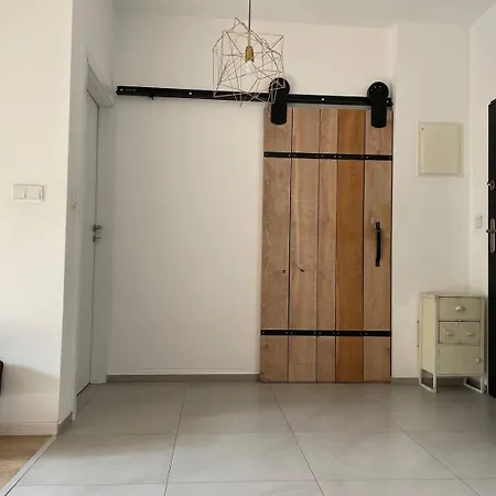 Appartamento Elegant Riverside Flat Garden