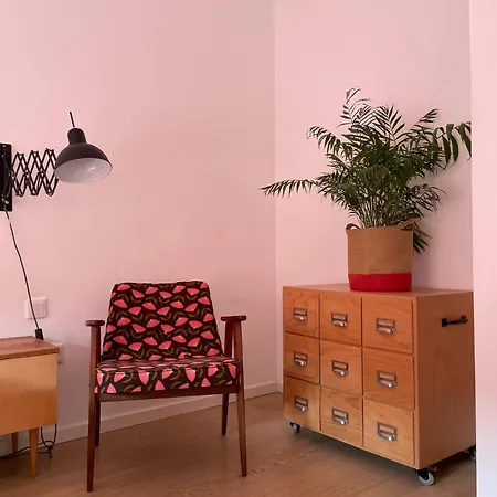 Appartamento Elegant Riverside Flat Garden