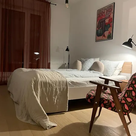 Nadwisklanska 9/vistula/garden Apartment Krakow