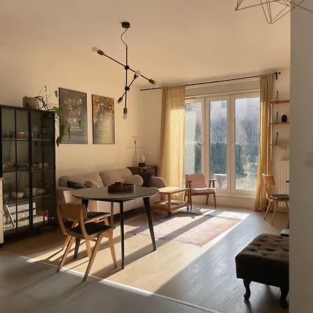 Elegant Riverside Flat Garden * Cracóvia